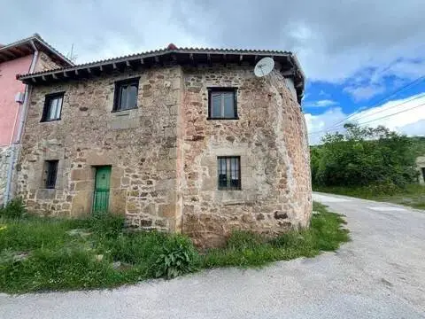 Casa rústica en calle de Abajo