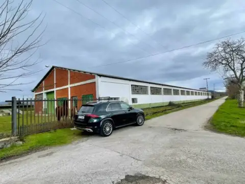 Nave industrial en calle Lugar Dehesas, 239