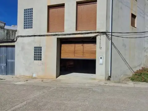 Casa adosada en Les Coves de Vinromà