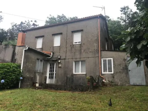 Casa rústica en Negreira