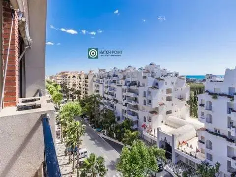 Piso en calle Avenida Costa del Sol No Number