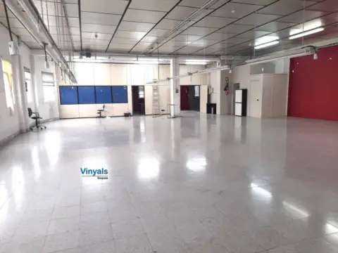 Nave industrial en Rocafonda