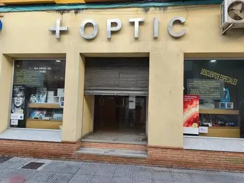 Local comercial en calle de Luis Braille