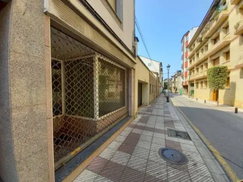 Local comercial en Navia