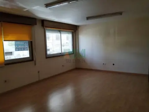 Oficina en A Carballeira