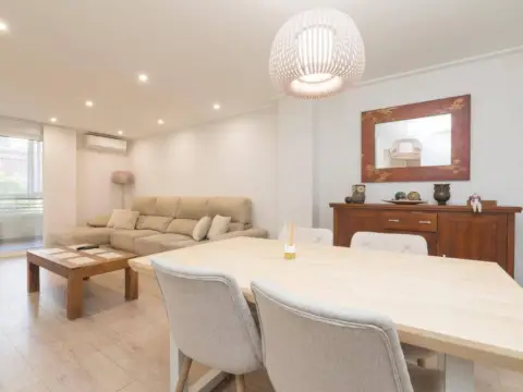 Piso en Avenida de Alicante