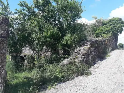 Casa rústica en A Lama