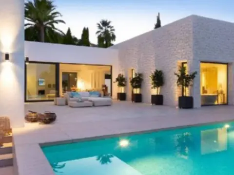 Casa en Zona calle La Canaleja