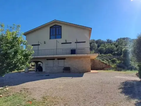 Casa rústica en calle Via Mas Castell S-N