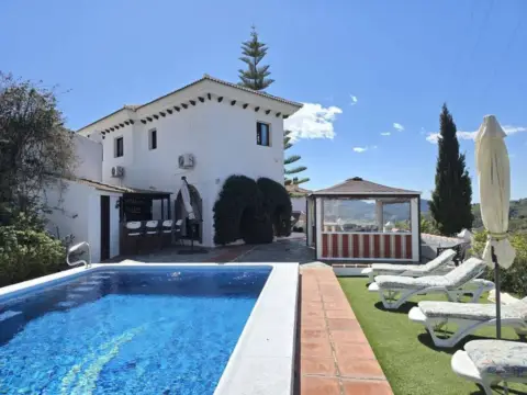 Chalet en Canillas de Albaida