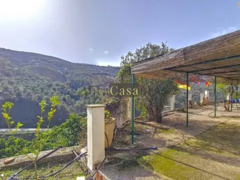 Casa rústica en Canillas de Albaida