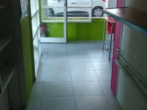 Local comercial en Erdialdea