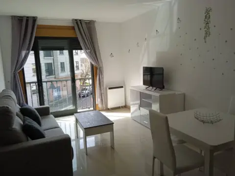 Piso en calle de Julio Sesto, 9