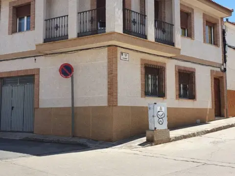 Casa pareada en Almodóvar del Campo