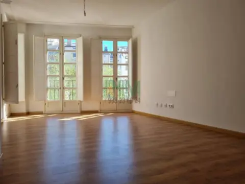 Piso en Casco Vello