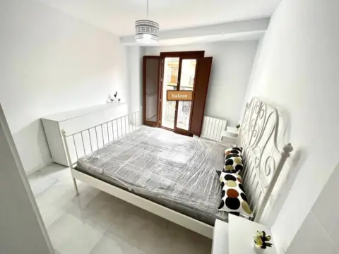 Piso en San Ildefonso (Hospital Real)