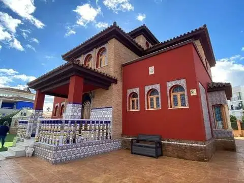 Chalet en Salón Santa Gadea