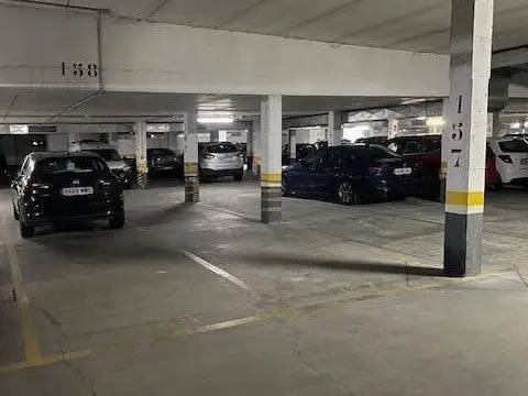 Garaje en calle de Juan Martínez Villergas