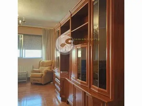 Piso en Hospital-Parque Sur