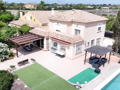 Casa en Torrellano-Valverde-Parc Empresarial