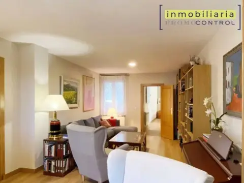 Chalet en San Mateo de Gállego