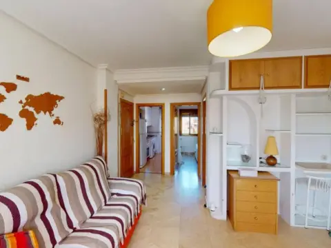 Piso en Valdeacederas