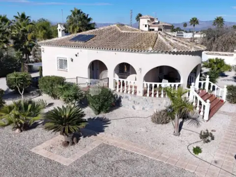 Casa en Callosa de Segura