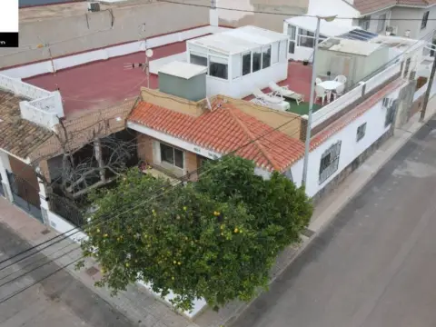 Casa adosada en Los Nietos