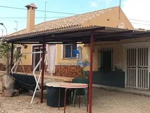 Casa rústica en calle los Lorentes No Number