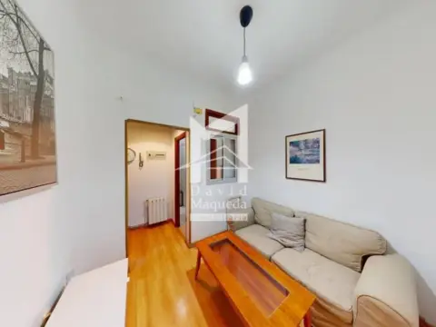 Piso en Cuatro Caminos