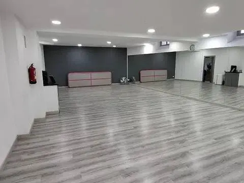 Local comercial en Can Serra