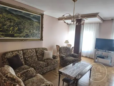 Piso en Ávila Capital