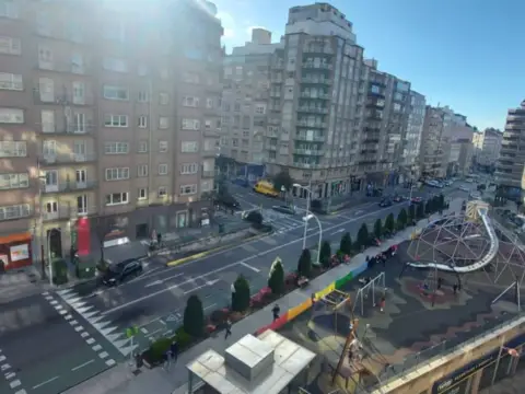 Piso en Praza España-Zona Corte Inglés