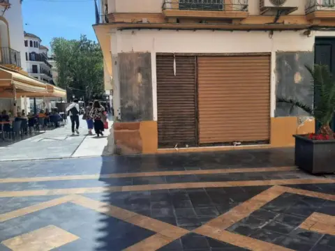 Local comercial en Centro-Corredera