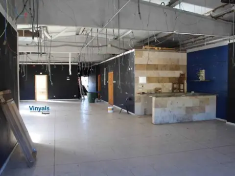 Nave industrial en Llinars del Vallès