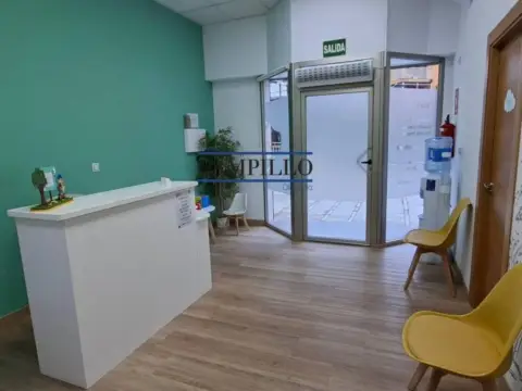 Local comercial en Adra