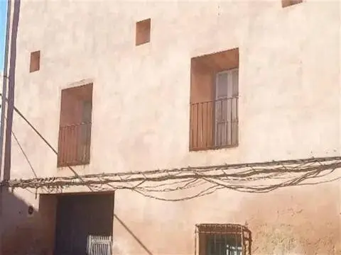 Casa adosada en Faura