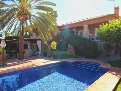 Casa en Manantiales-Cortijos del Sol-Fuensanguínea