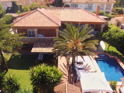Casa en Manantiales-Cortijos del Sol-Fuensanguínea