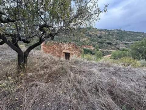 Casa rústica en Xodos - Chodos