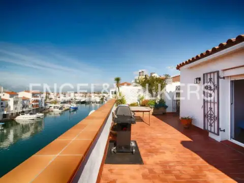 Ático en Empuriabrava