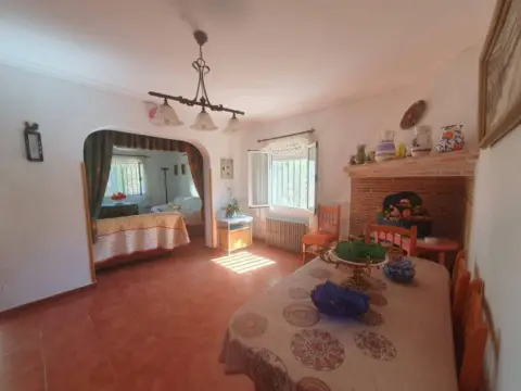 Chalet en Argamasilla de Calatrava