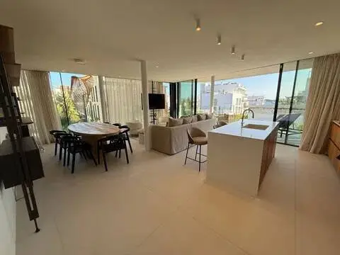 Piso en Cala Mastella