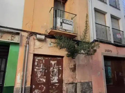 Pis