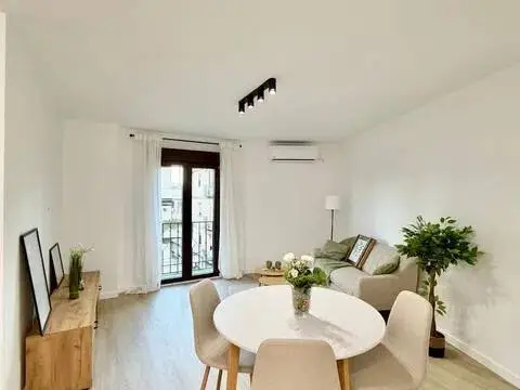 Piso en San Bartolomé-calle Millán de Priego