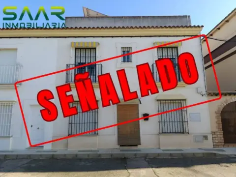 Casa en Alcalá del Río