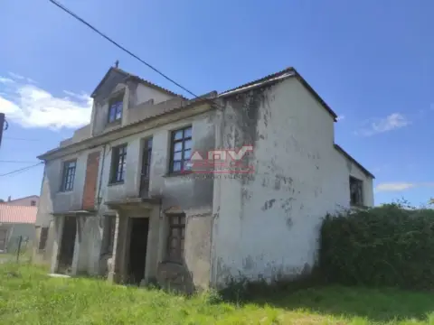 Casa en Piñeiros-Freixeiro-O Ponto
