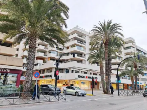 Piso en Marina Botafoch-Platja de Talamanca