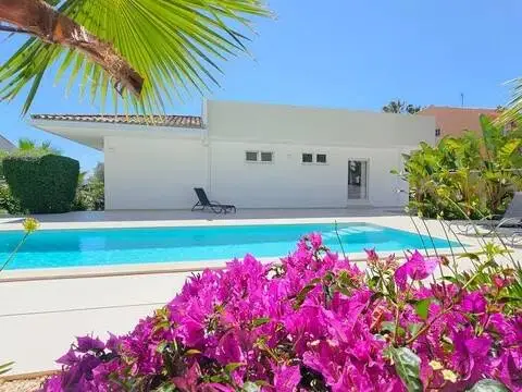 Chalet en Palmanova-Son Caliu