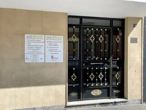 Piso en Avenida de Valdés